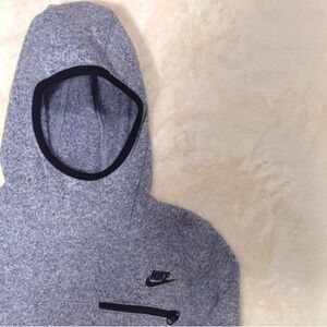 Nike Women's Summit Pullover Tech Fleece Hoodie Size Small Gray and black